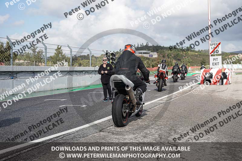 motorbikes;no limits;peter wileman photography;portimao;portugal;trackday digital images